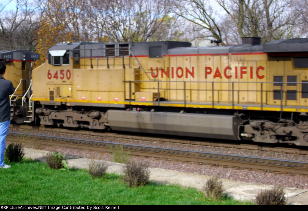 Up 6450 